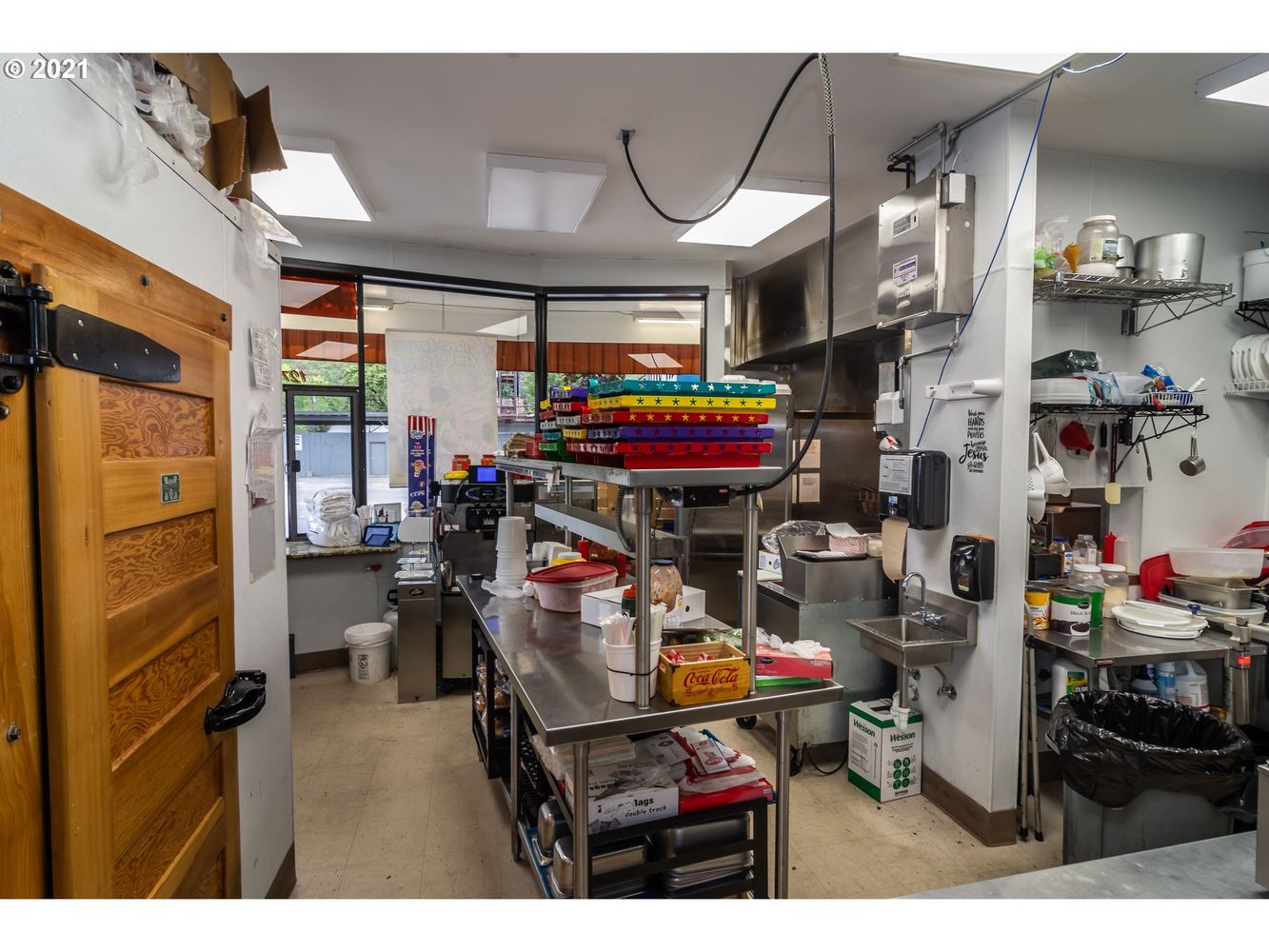 1270 W Harvard Ave, Roseburg, OR 97471